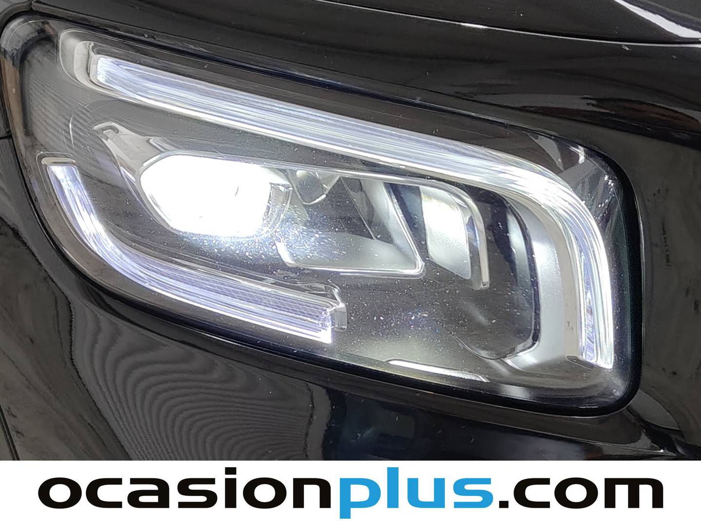 Foto Mercedes GLB Mercedes-Benz GLB 200 d 4Matic (150 CV)