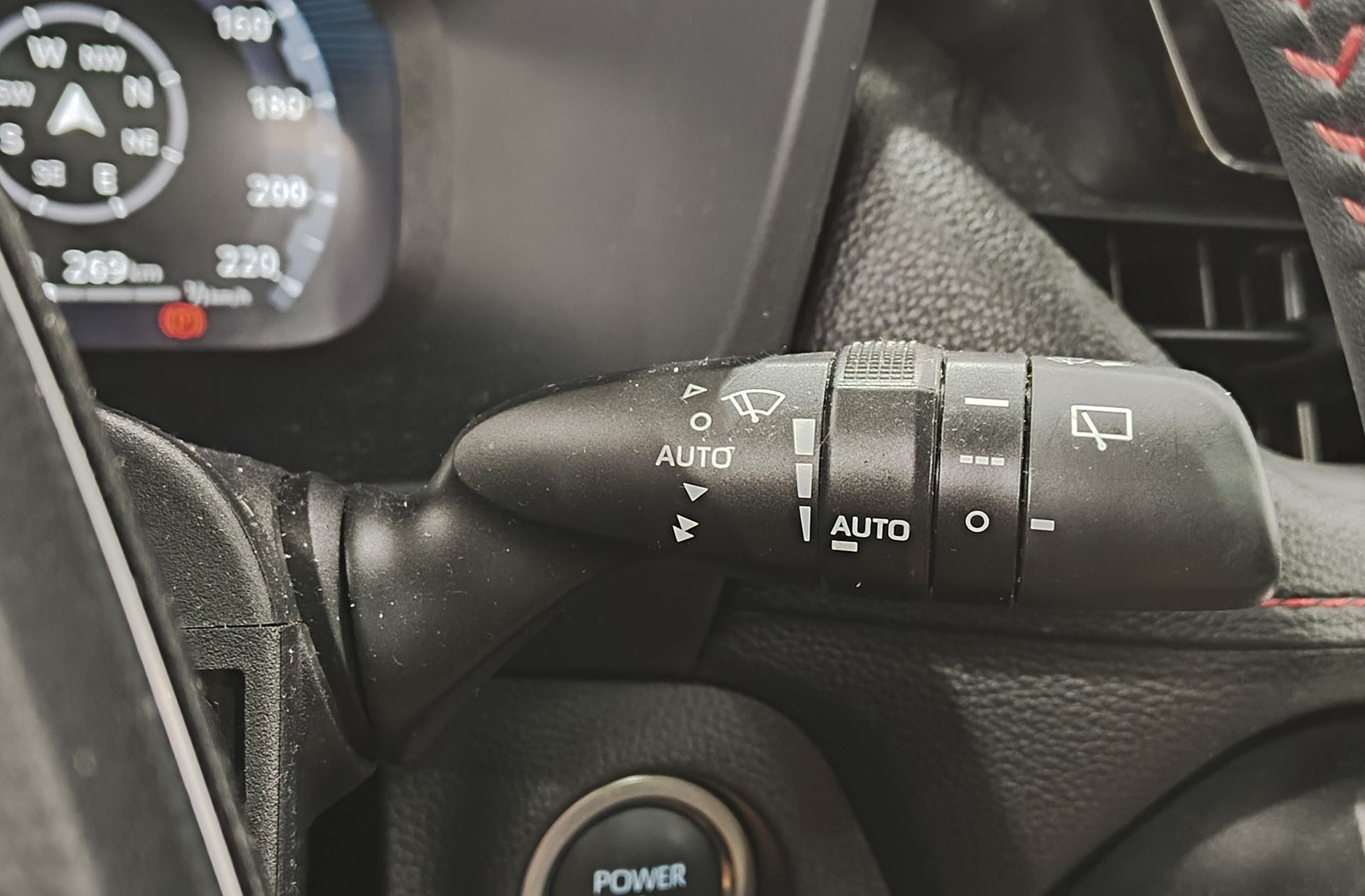 Toyota RAV4 2.5l PLUG-IN 300PH Style Plus e-CVT - foto 34