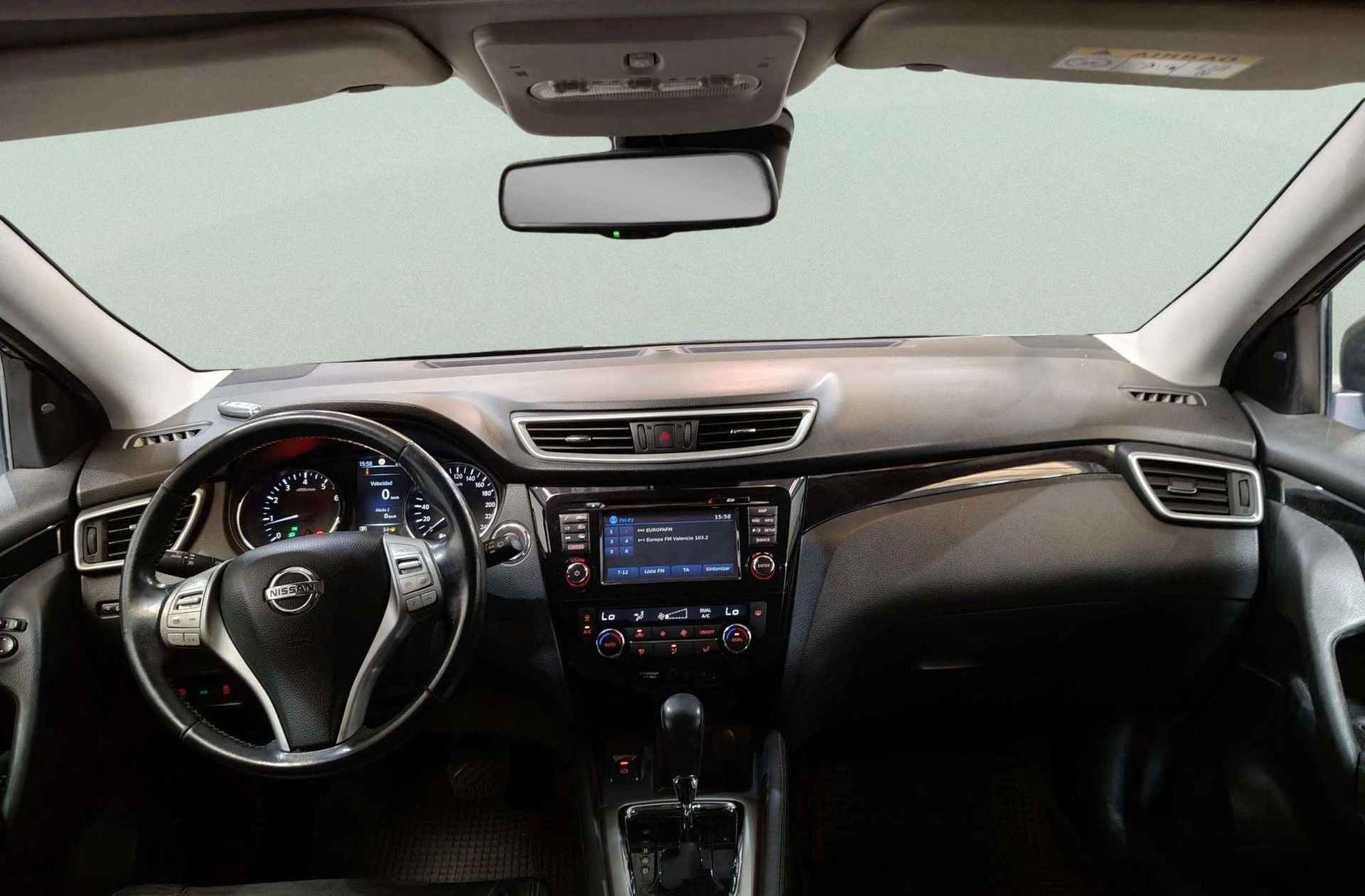 Nissan Qashqai DIG-T 115 Tekna 4x2 Xtronic - foto 7