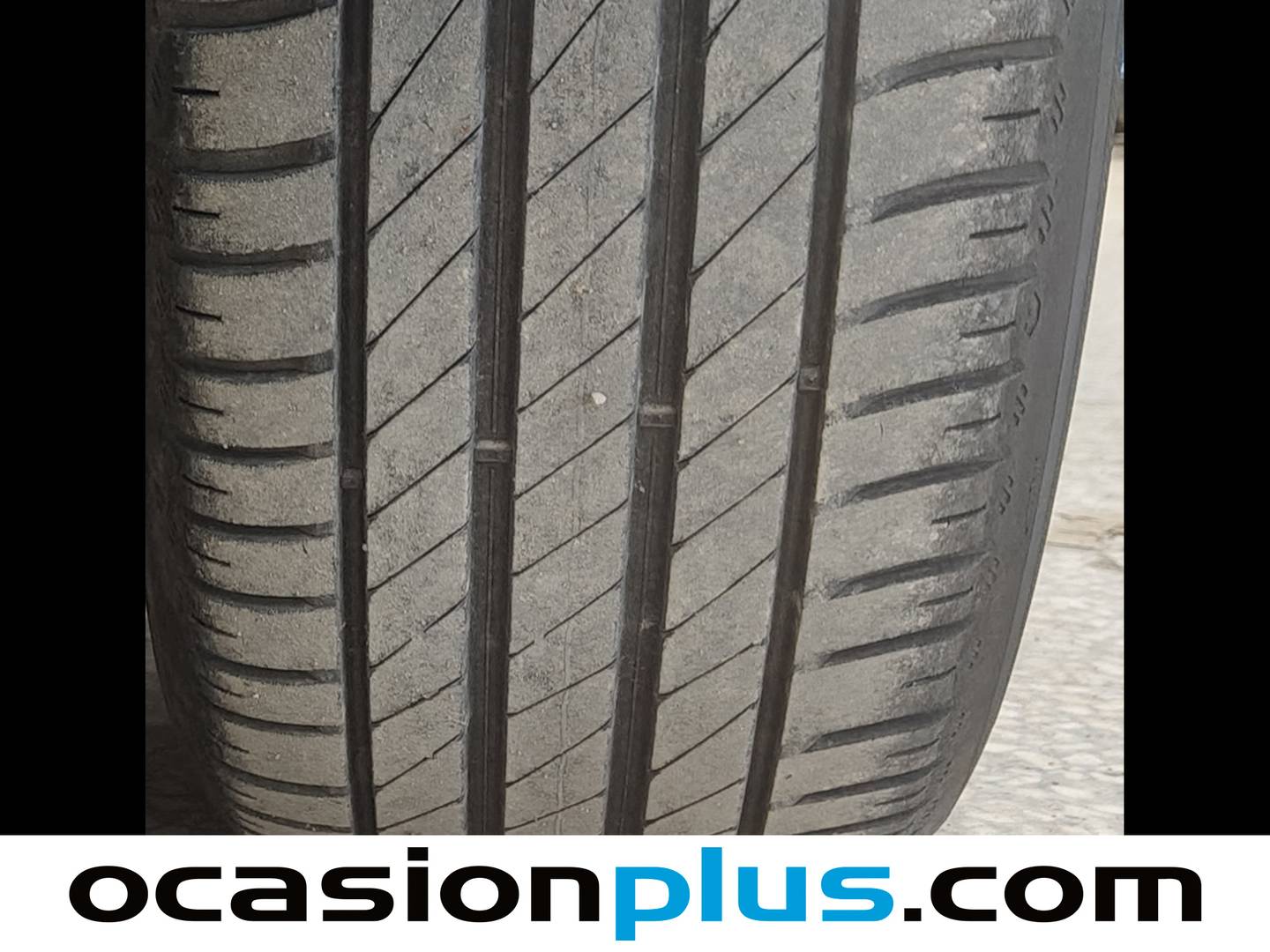 Foto Citroën Berlingo Citroen Berlingo Combi BlueHDi 100 S&S Talla M 100 Años (102 CV)