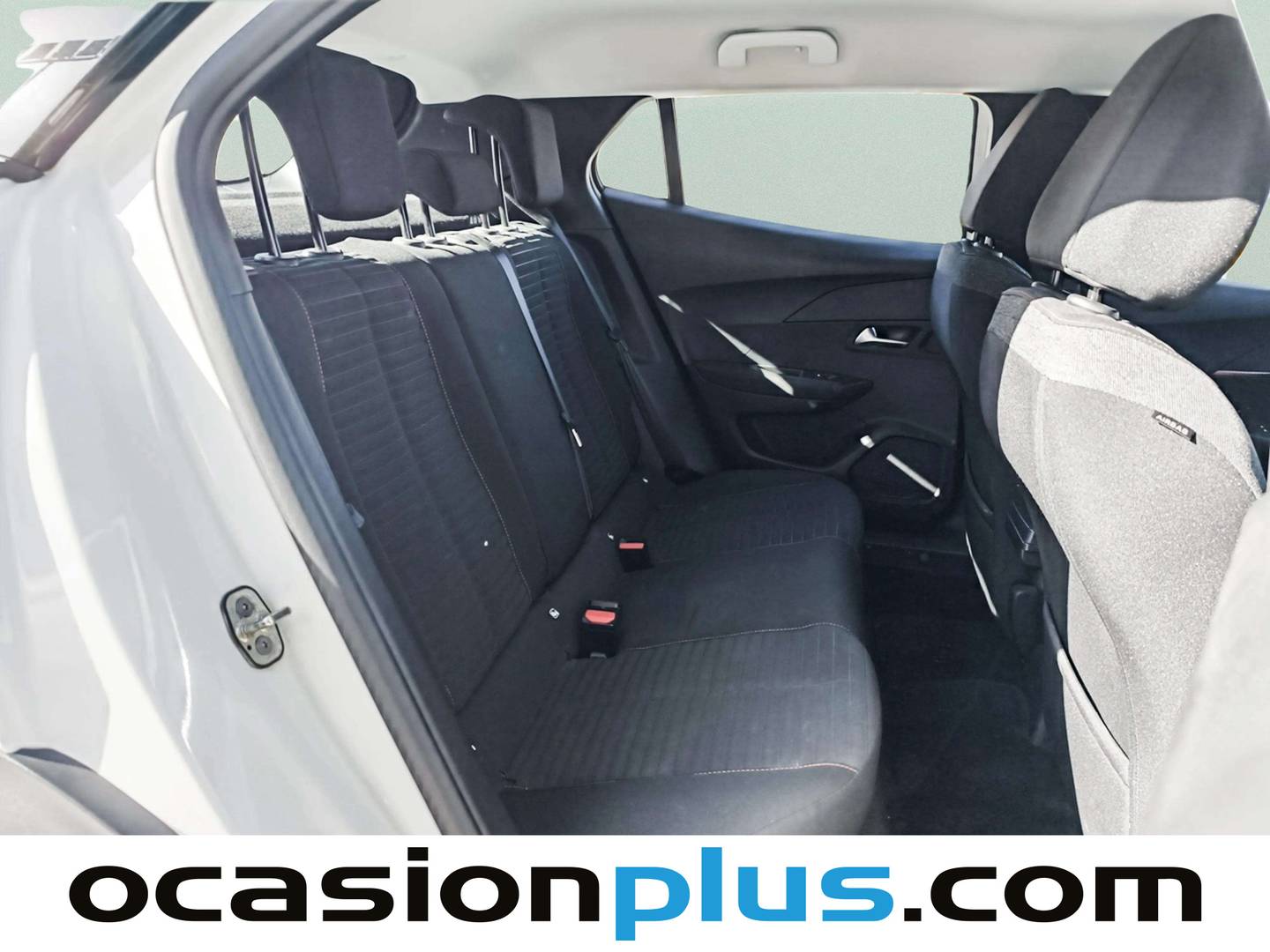Peugeot 2008 Peugeot 2008 PureTech 100 S&S Active (100 CV) gasolina