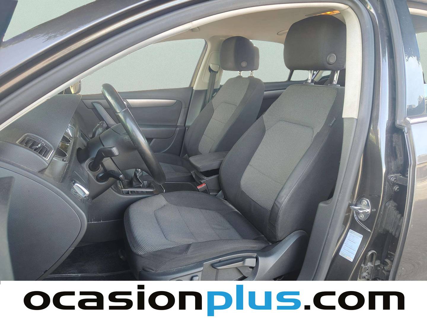 Foto asientos delanteros Volkswagen Passat Volkswagen Passat Advance 2.0 TDI BMT (140 CV)