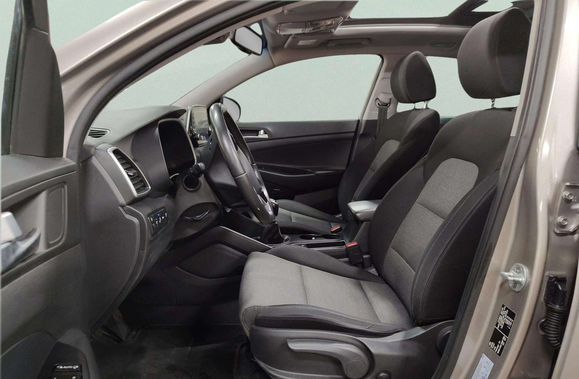 Hyundai Tucson 1.6 CRDi 48V Tecno Sky Safe 4x2 - foto 17