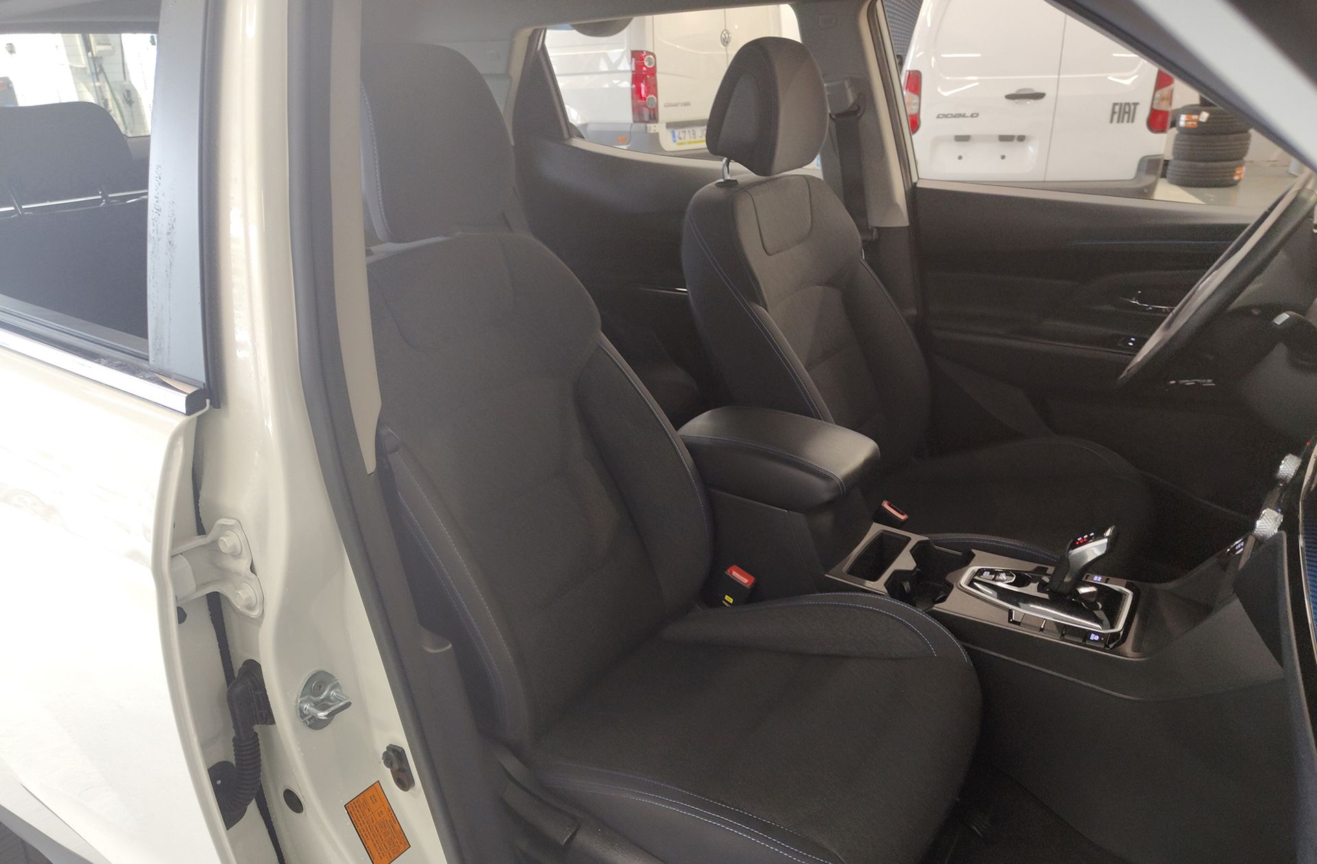 SsangYong Korando E-motion Urban - foto 16