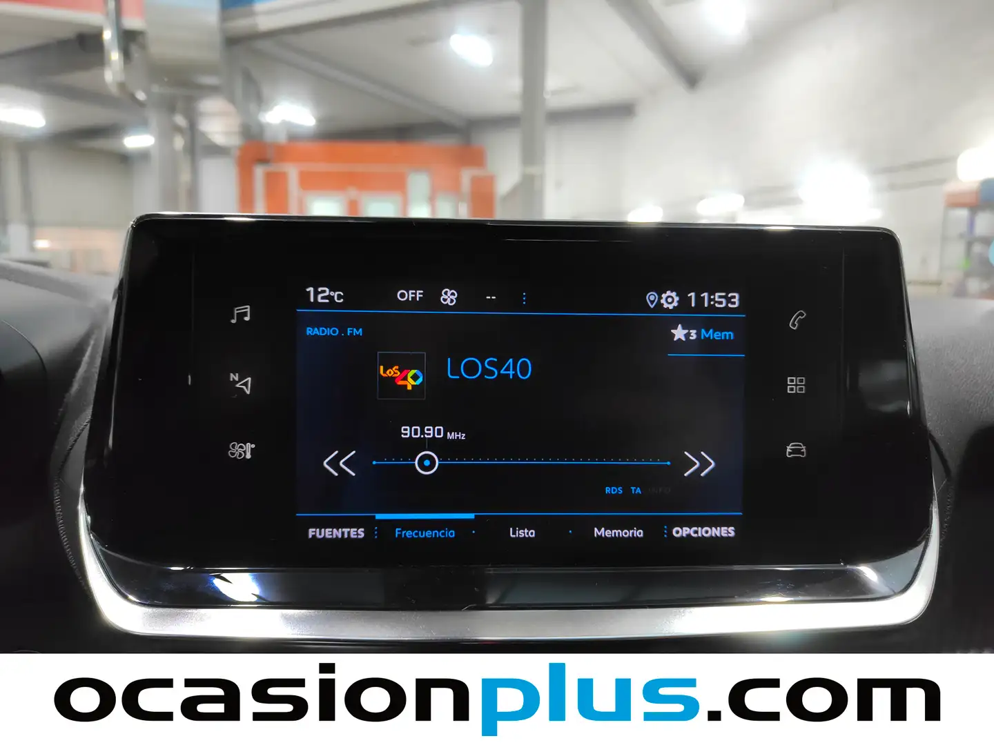 Foto Peugeot 2008 Peugeot 2008 PureTech 130 S&S Allure EAT8 (130 CV)