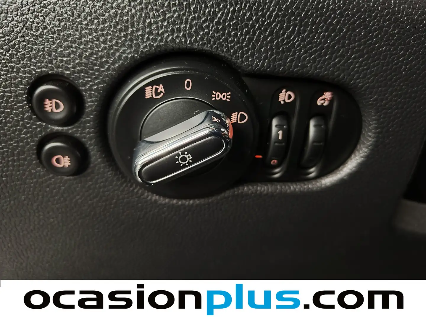 Foto Mini MINI MINI MINI 5 Puertas One  (102 CV)