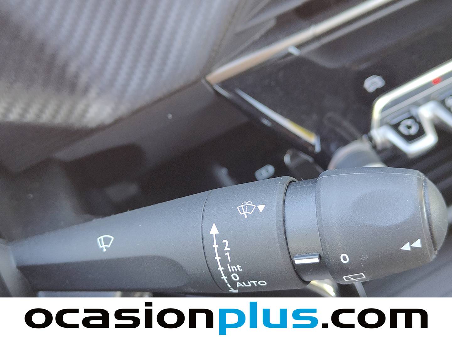 Peugeot 2008 Peugeot 2008 Allure Hybrid eDCS6 (145 CV) 145cv
