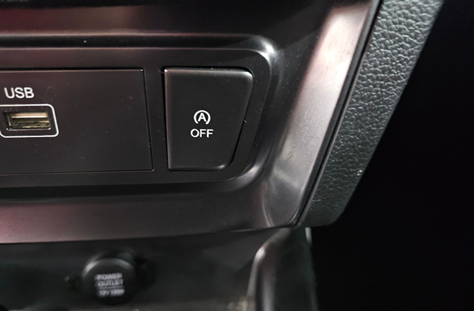 SsangYong Tivoli G12T Urban Plus - foto 12