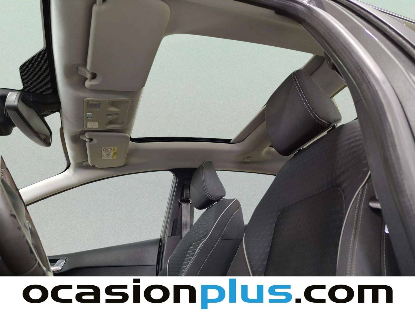 Extras y acabados del Ford Fiesta Ford Fiesta 1.0 EcoBoost S&S Titanium (100 CV)