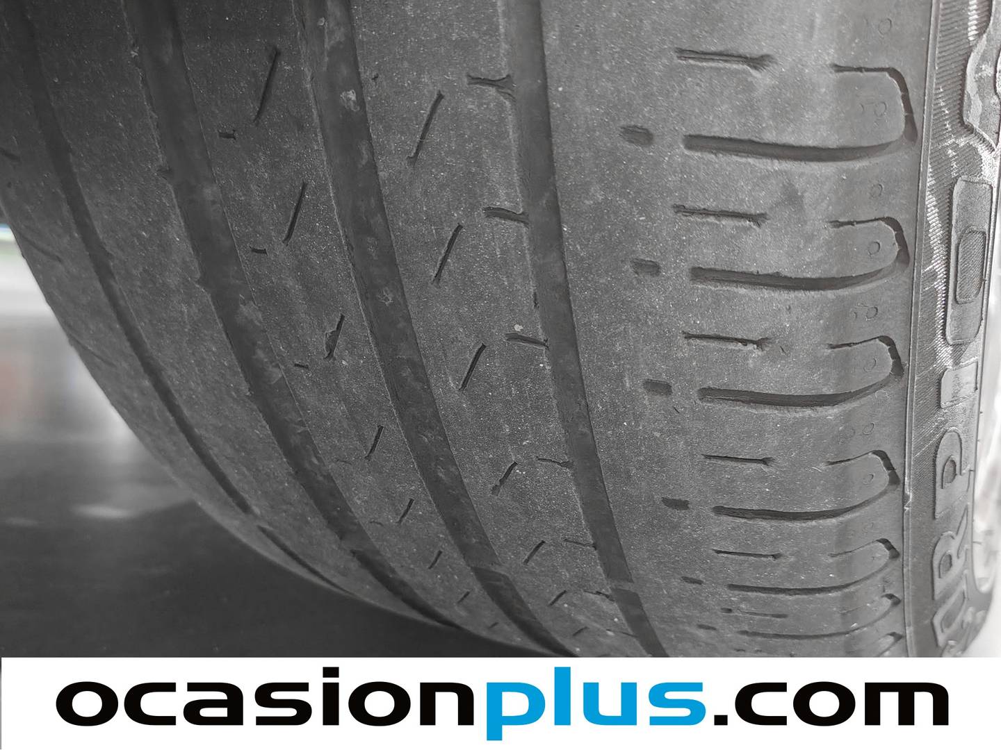 Foto Volkswagen Tiguan Volkswagen Tiguan Advance 2.0 TDI BMT (150 CV) DSG Pack R Line