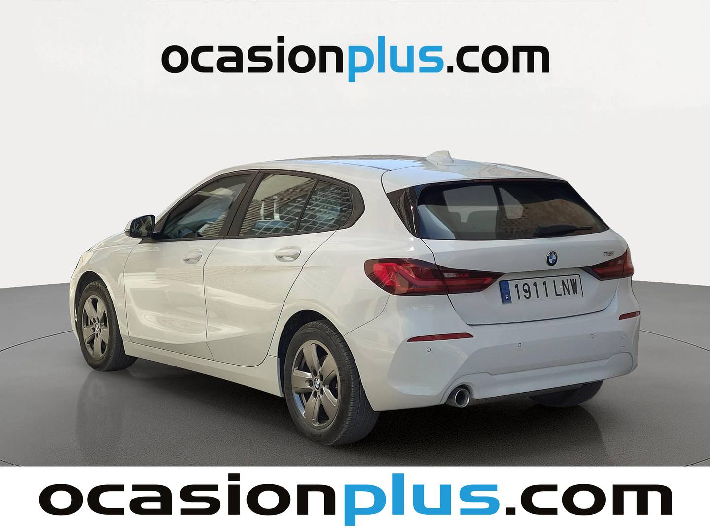 Foto trasera BMW Serie 1 BMW Serie 1 118i (140 CV) izquierda