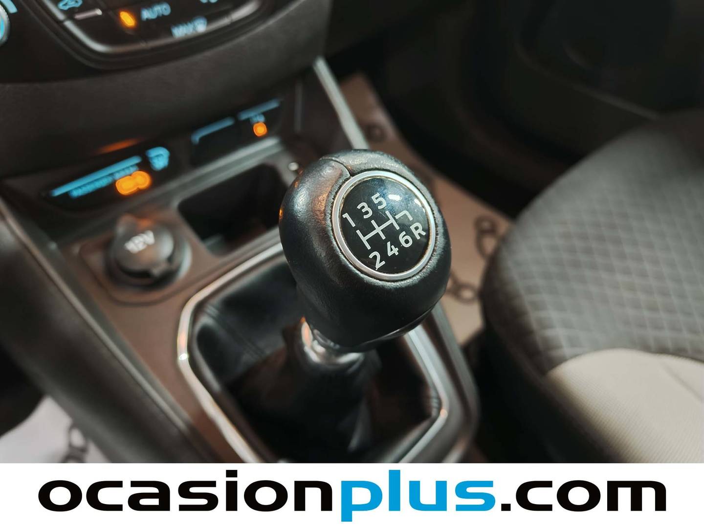 Foto Ford Tourneo Courier Ford Tourneo Courier 1.0 EcoBoost Titanium (100 CV)