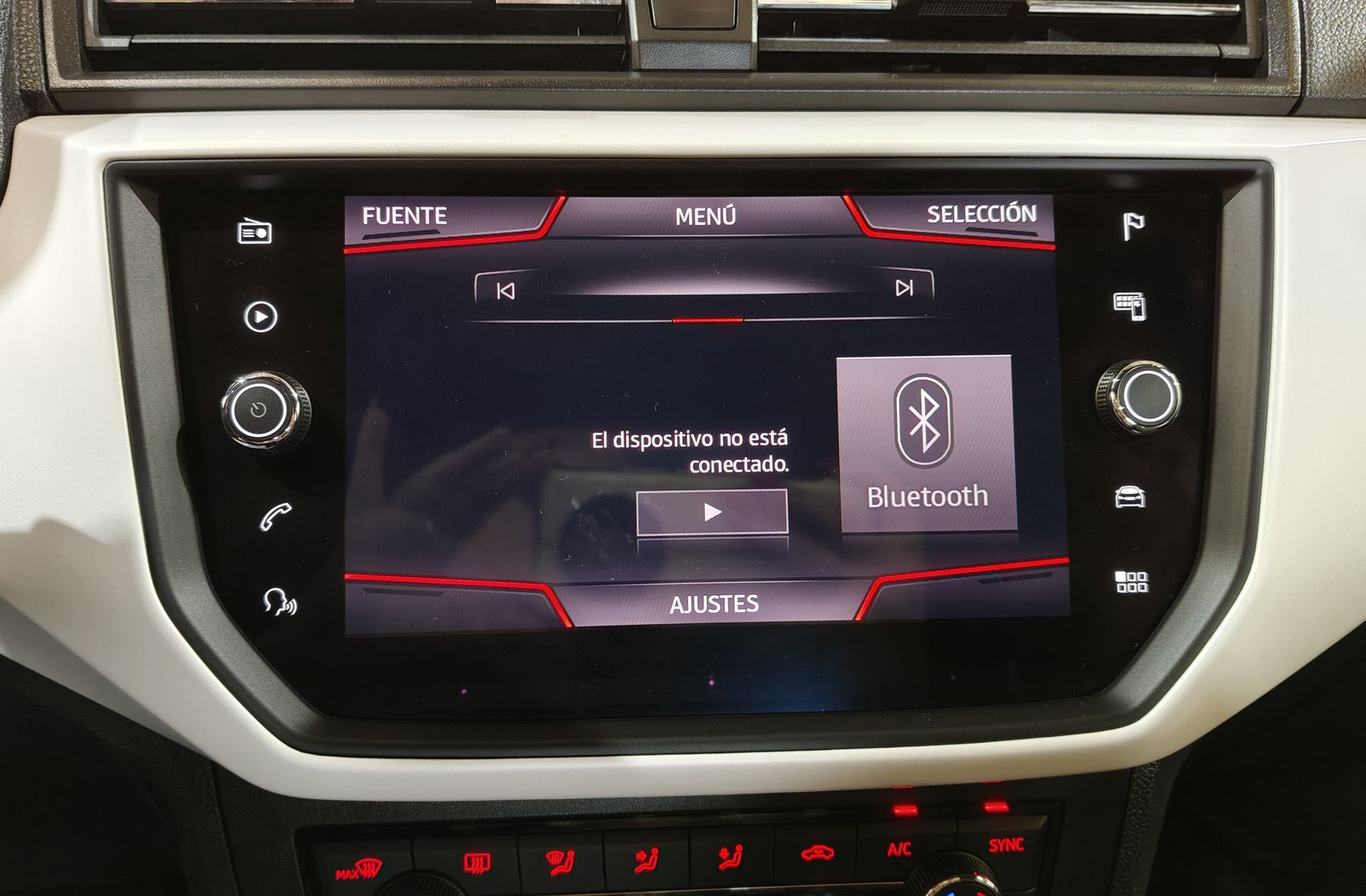 SEAT Arona 1.0 TSI Xcellence - foto 29