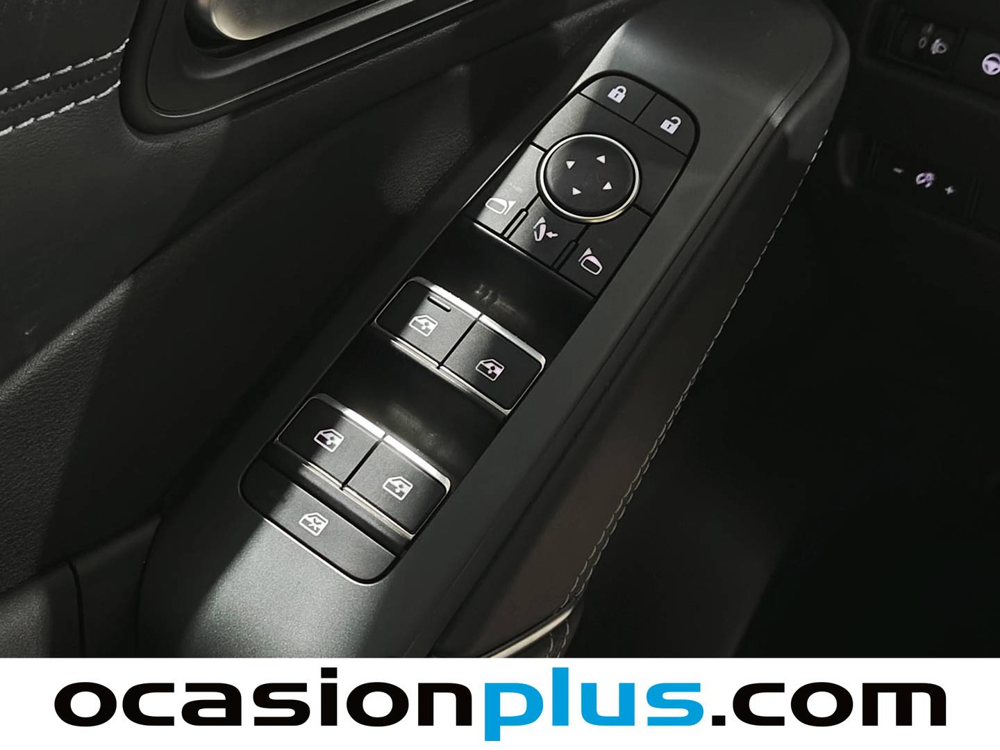 Foto Nissan QASHQAI Nissan Qashqai DIG-T 140 N-Connecta (140 CV)