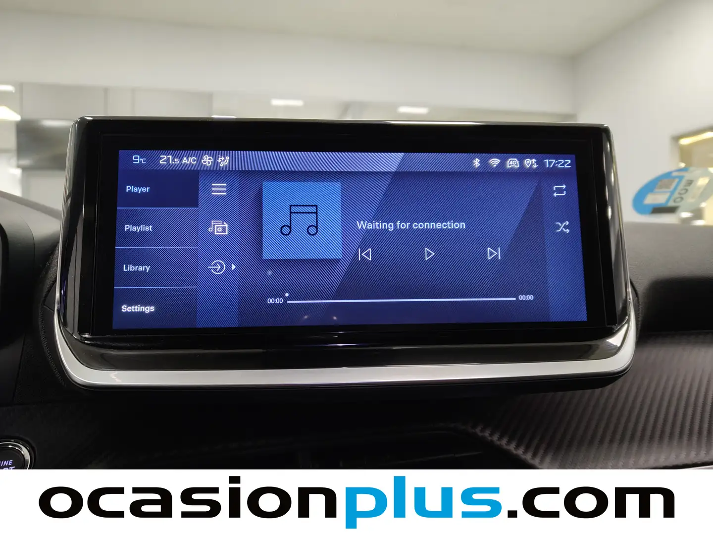 Foto Peugeot 2008 Peugeot 2008 Allure Hybrid eDCS6 (145 CV)