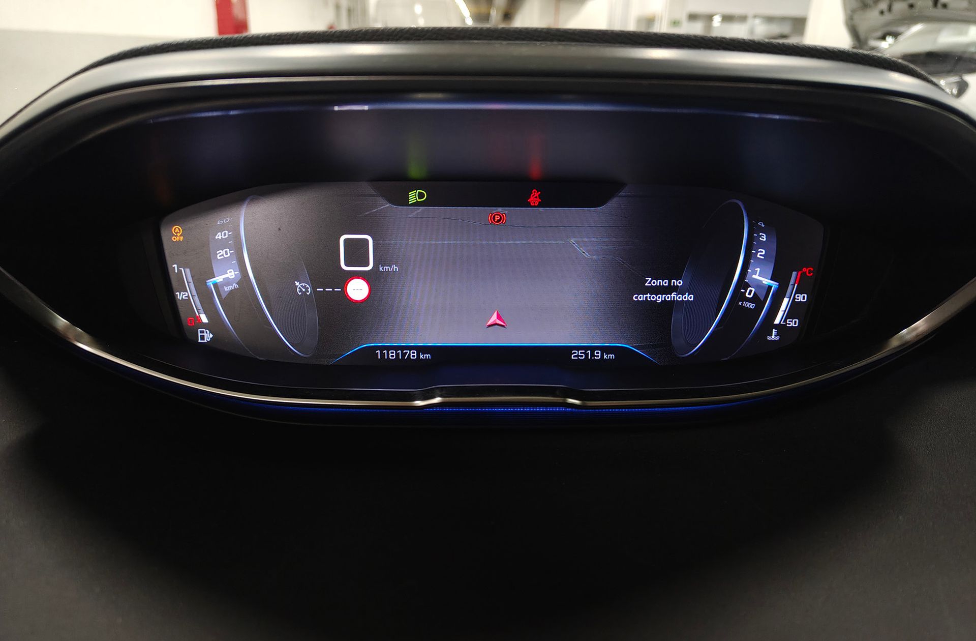 Peugeot 3008 PureTech 130 Allure - foto 30