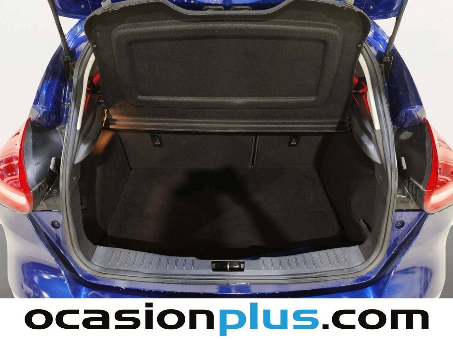 Fotos maletero Ford Focus Ford Focus 1.6 TI-VCT Trend+ PowerShift  (125 CV)