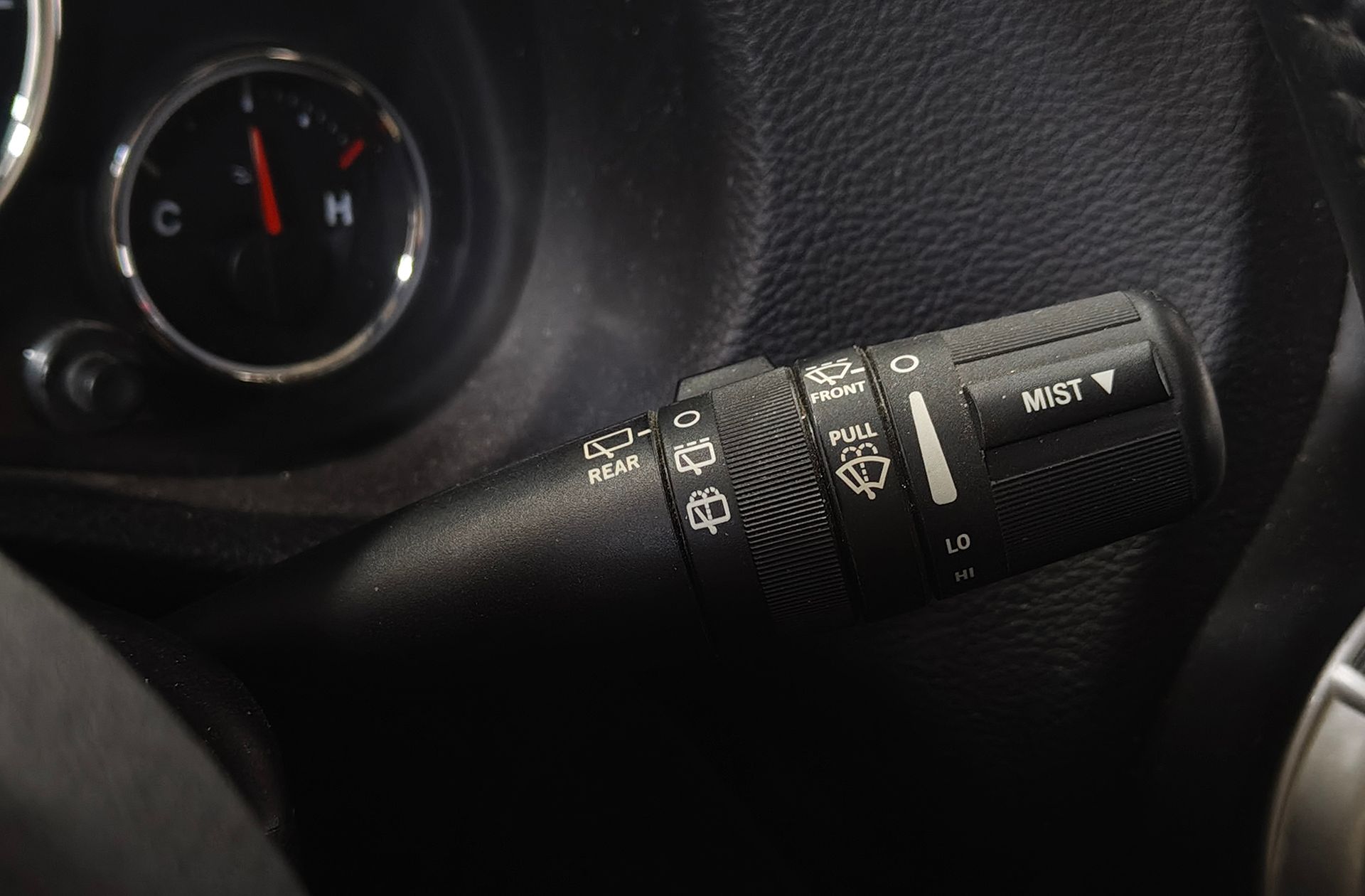 Jeep Wrangler 2.8 CRD Sahara - foto 24