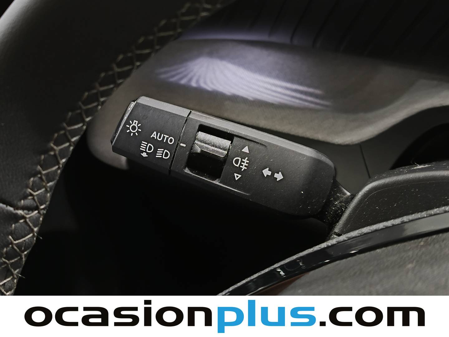 Citroën C3 Aircross Citroën C3 Aircross Hybrid 145 Plus e-DCS6 (145 CV) seminuevo