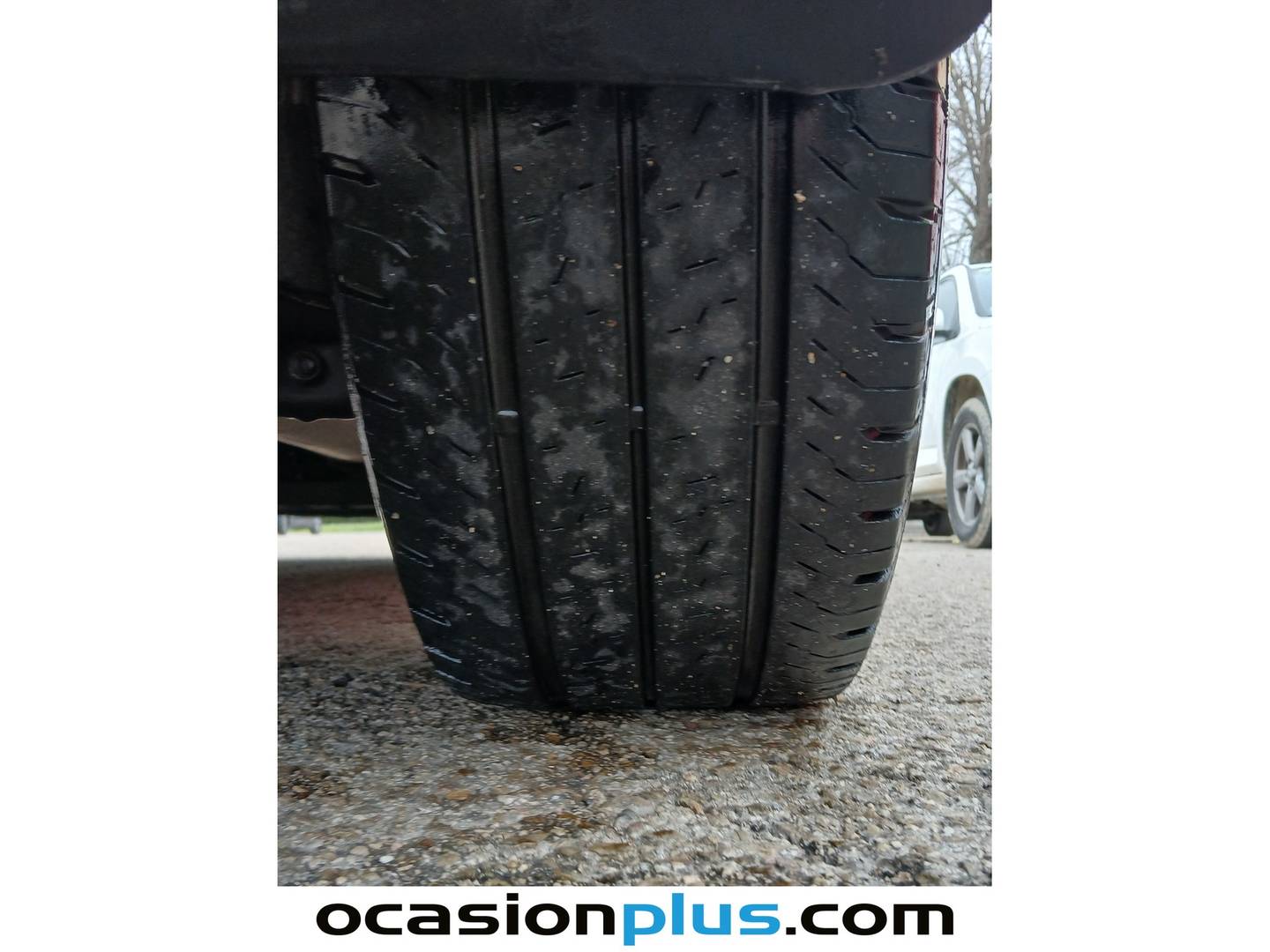 Foto SsangYong Rodius Ssangyong Rodius D22T Premium (178 CV) 7 Plazas