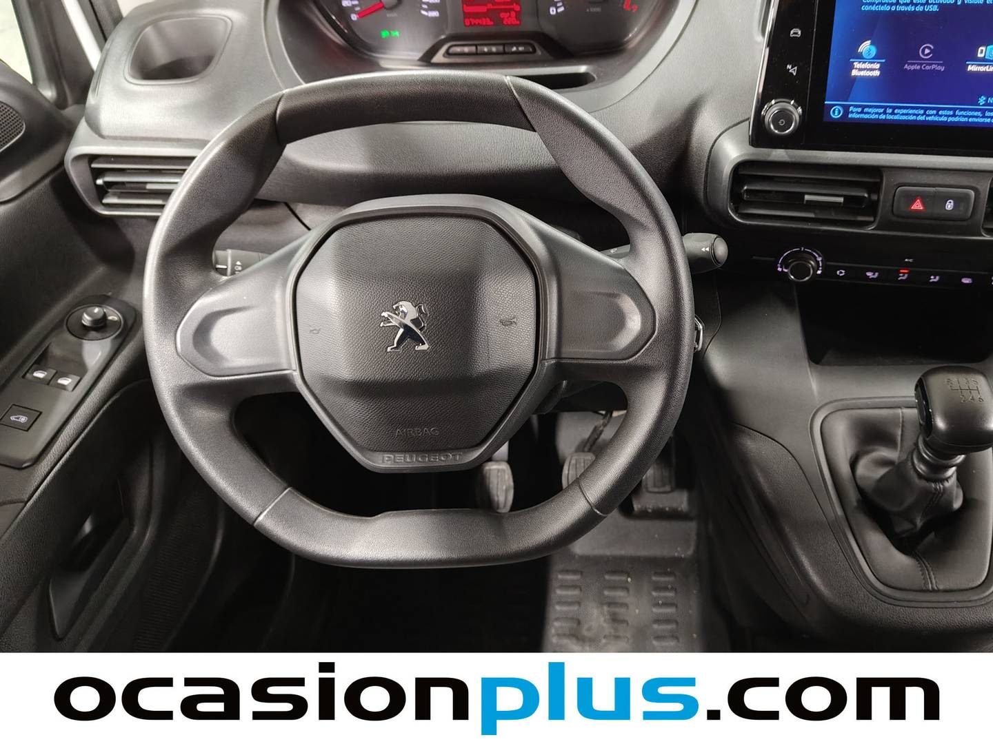 Peugeot Partner Peugeot Partner Furgon BlueHDi 100 S&S Pro Standard 600kg (98 CV) seminuevo