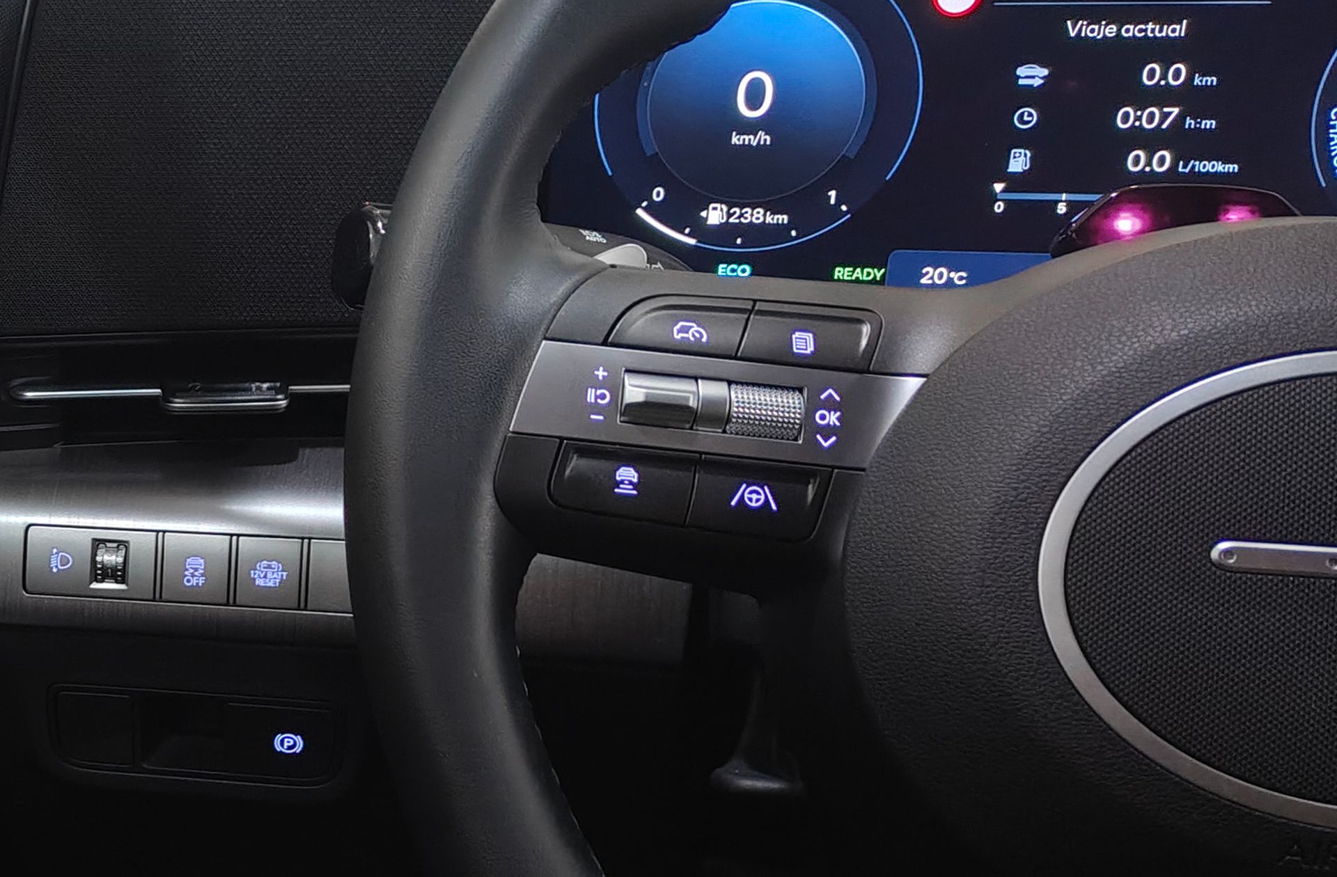 Hyundai Kona 1.6 GDI HEV Tecno DT - foto 28