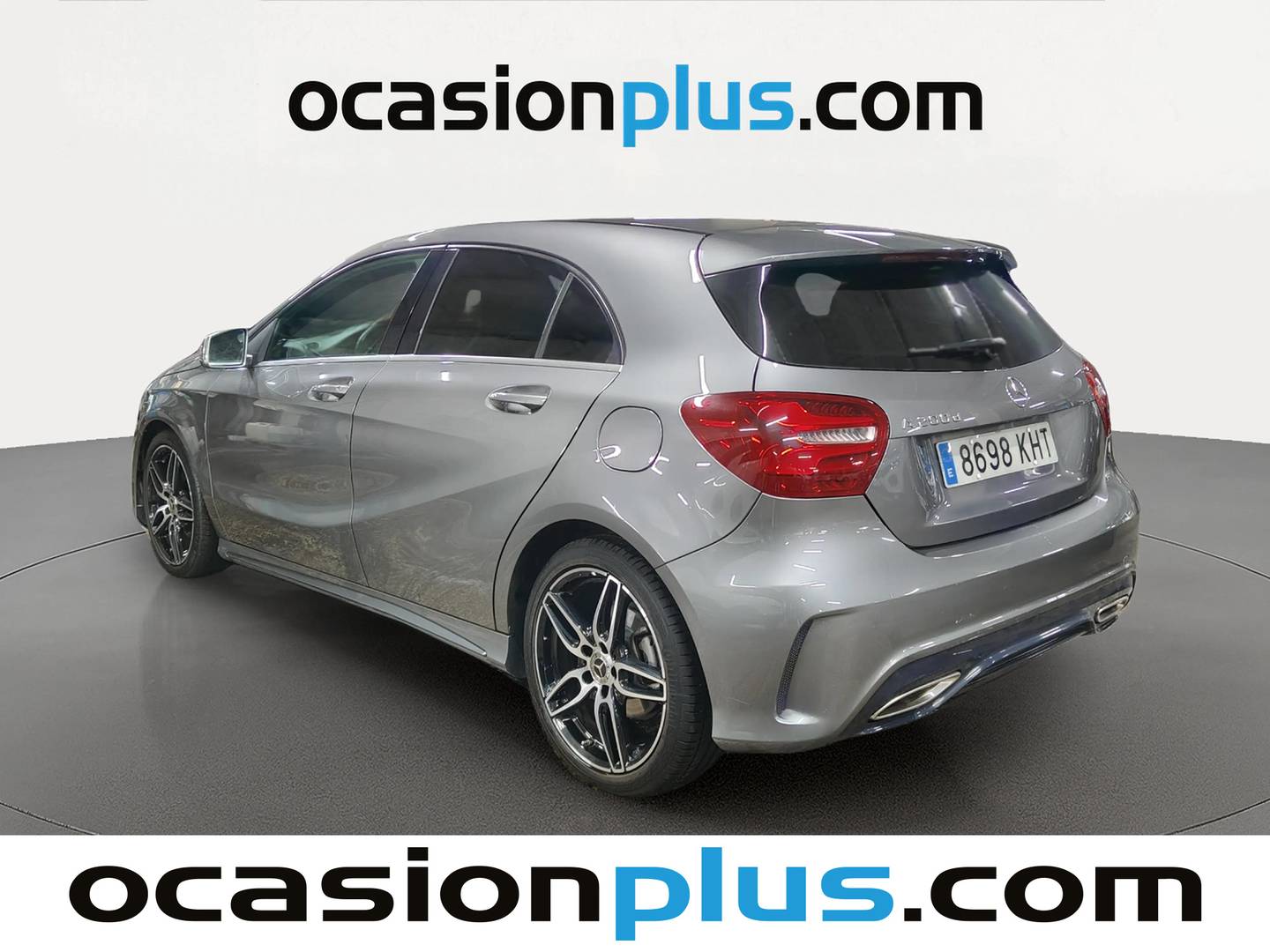 Foto trasera Mercedes Clase A Mercedes Clase A Clase A 200 d  Pack AMG (136 CV) derecha