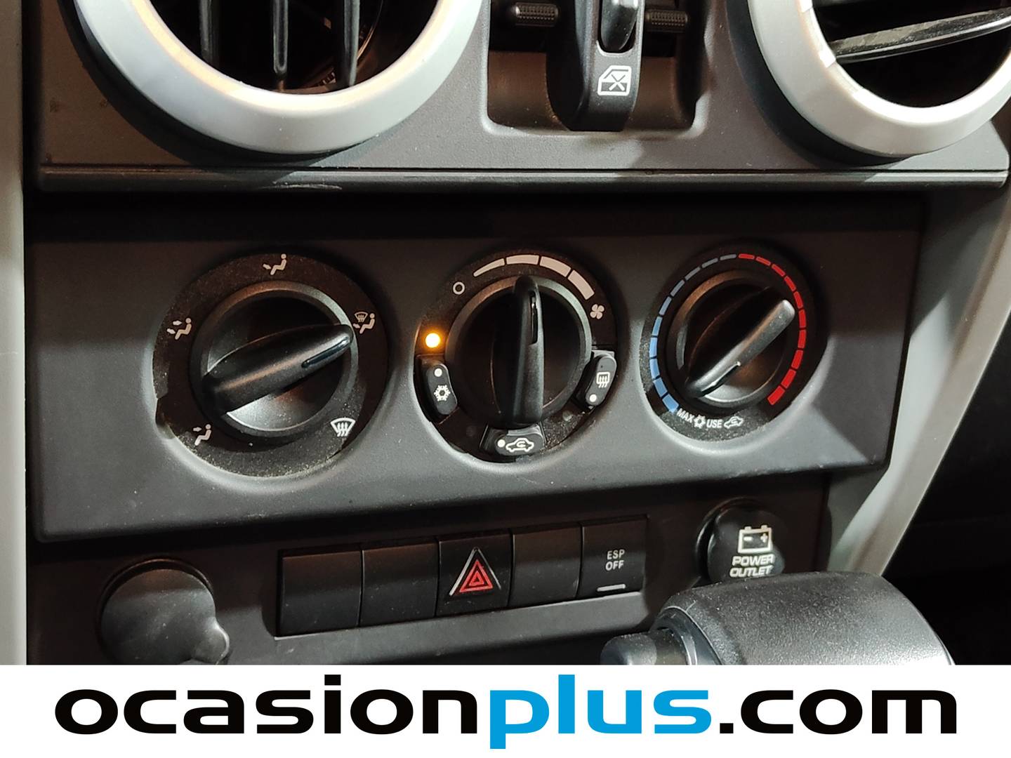 Jeep Wrangler Unlimited Jeep Wrangler Unlimited 3.8 V6 Sahara Auto (199 Cv) 4x4 gasolina