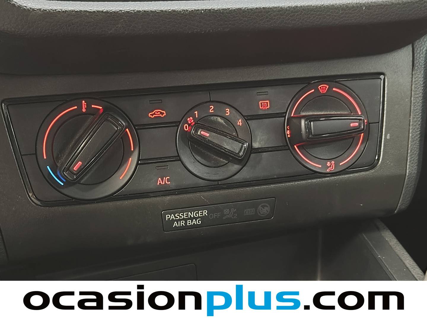 Accesorios del Seat Ibiza Seat Ibiza 1.0 MPI Reference (80 CV)