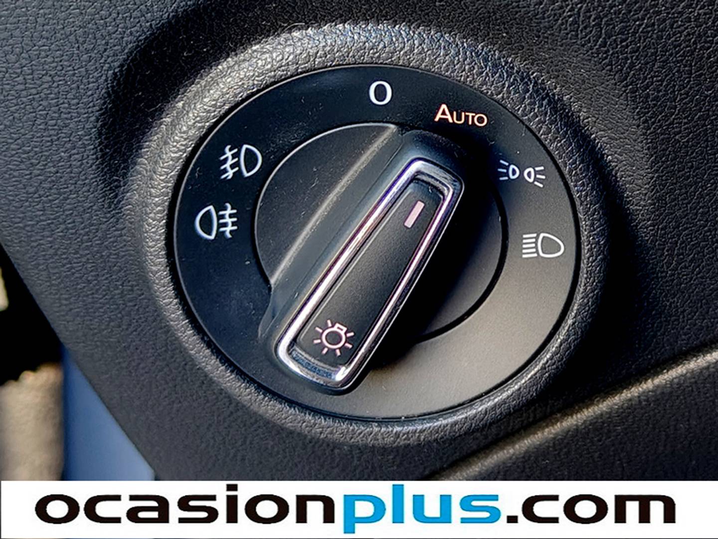 Foto Seat León SEAT León ST 1.5 EcoTSI S&S Xcellence DSG (150 CV)