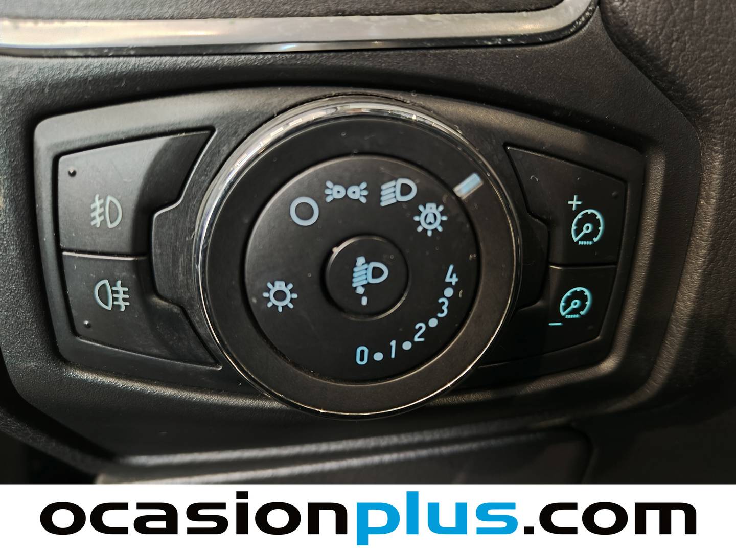 Foto Ford Focus Ford Focus 1.6 TI-VCT Trend (125 CV)