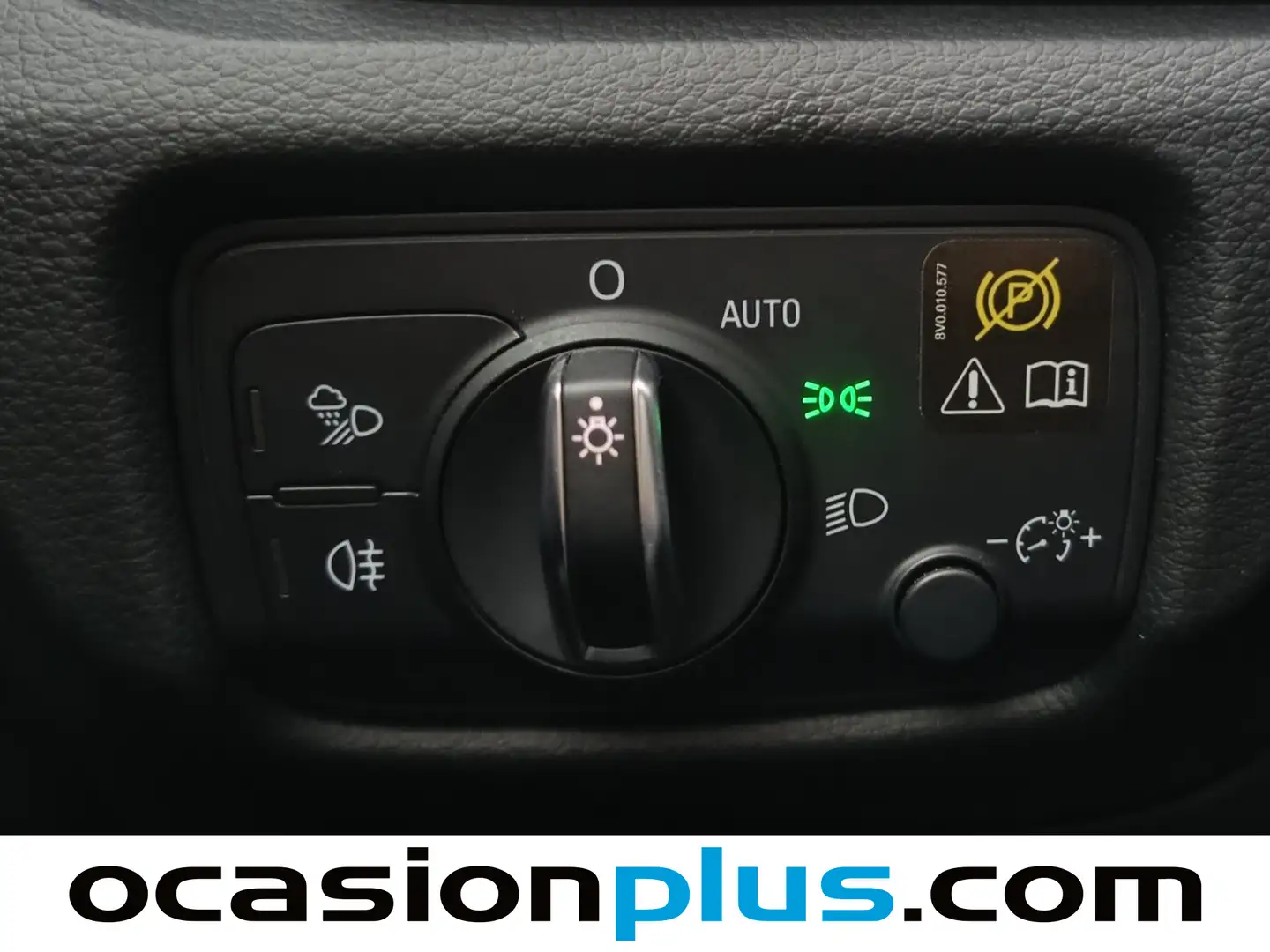 Foto Audi A3 Audi A3 Sedan Sedan S line edition 2.0 TDI (150 CV)