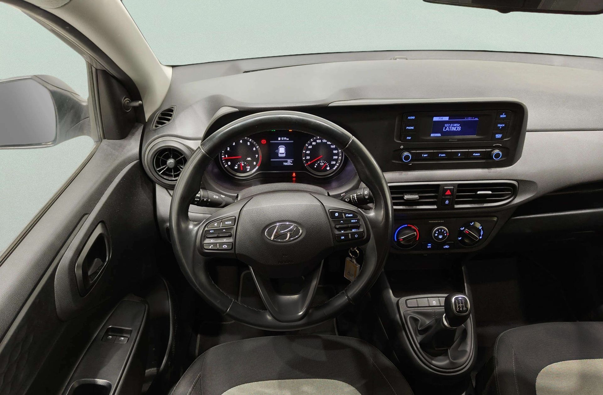 Hyundai i10 1.0 Klass - foto 18