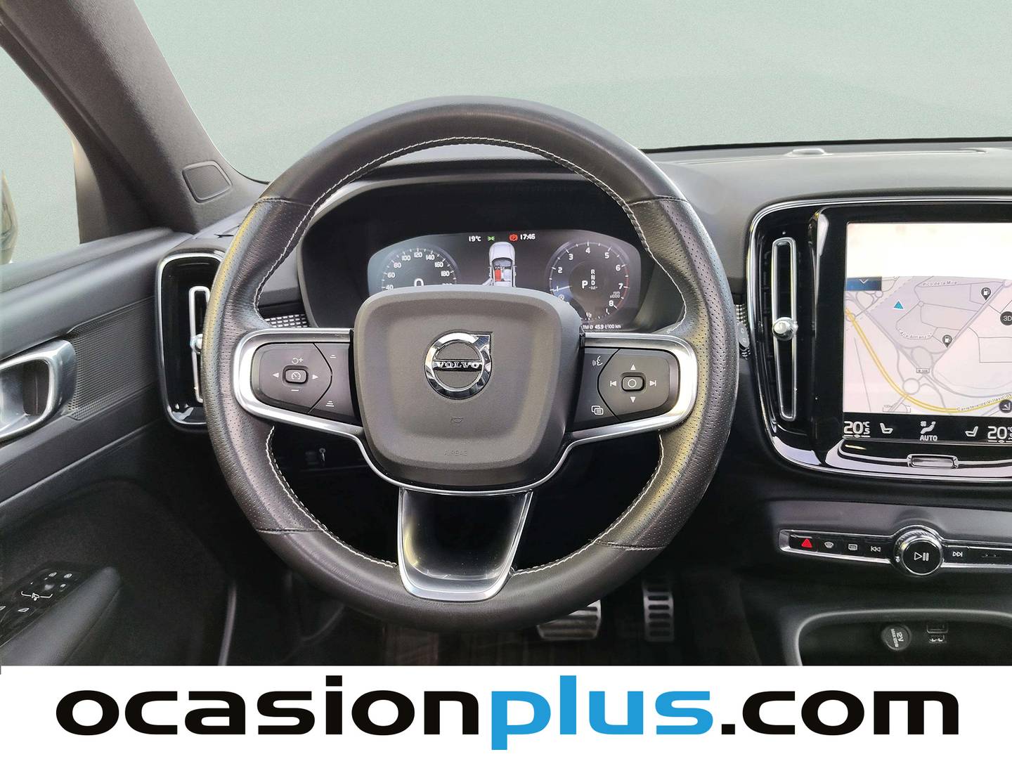 Volvo XC40 Volvo XC40 T3 R-Design Auto (163 CV) 163cv