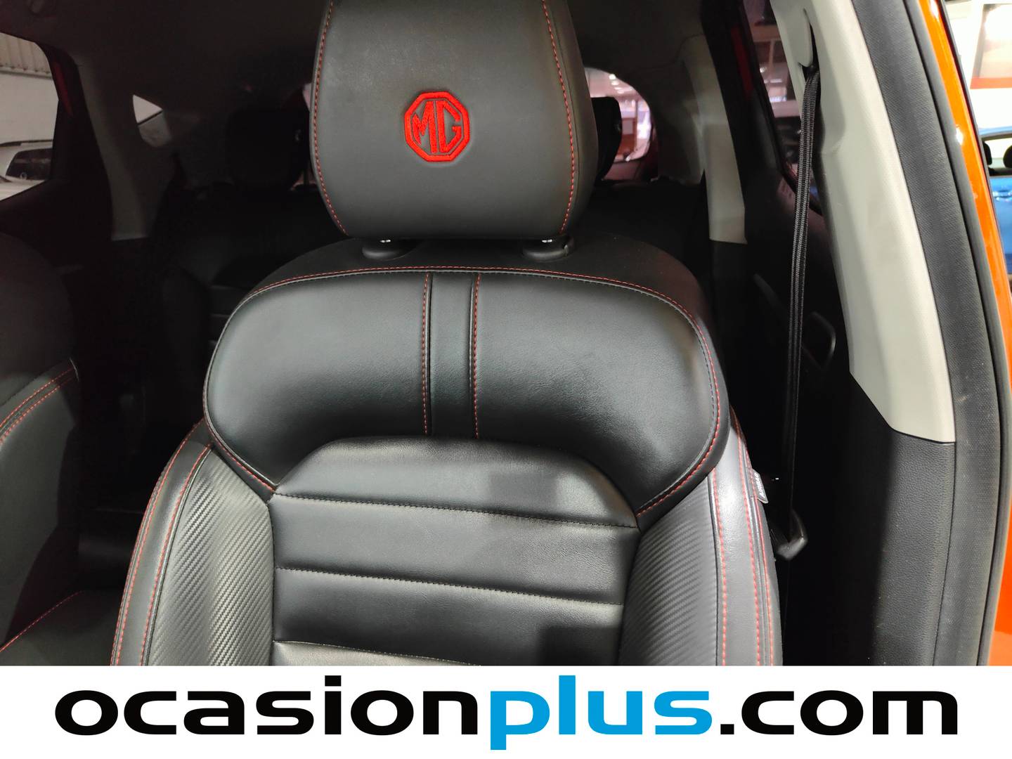 Extras y acabados del MG ZS MG ZS 1.0T Luxury Auto (111 CV)