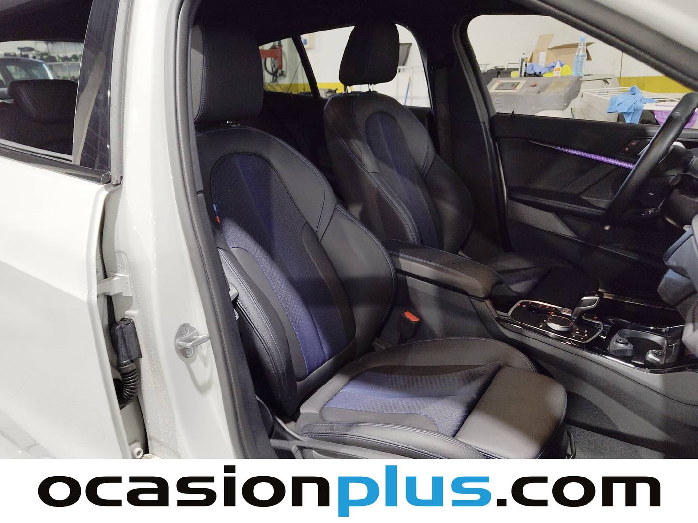 Foto BMW Serie 1 BMW Serie 1 118d Business  (150 CV) Pack M