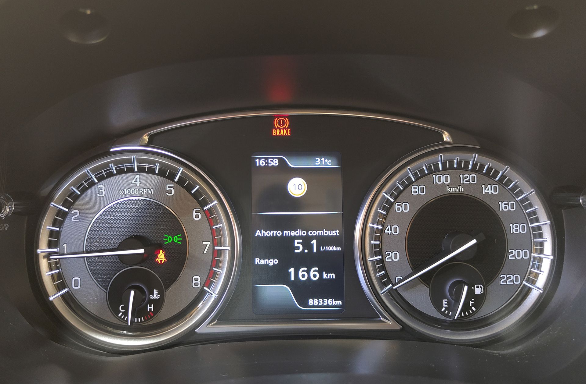 Suzuki Vitara 1.4 Turbo Mild Hybrid GLE - foto 23