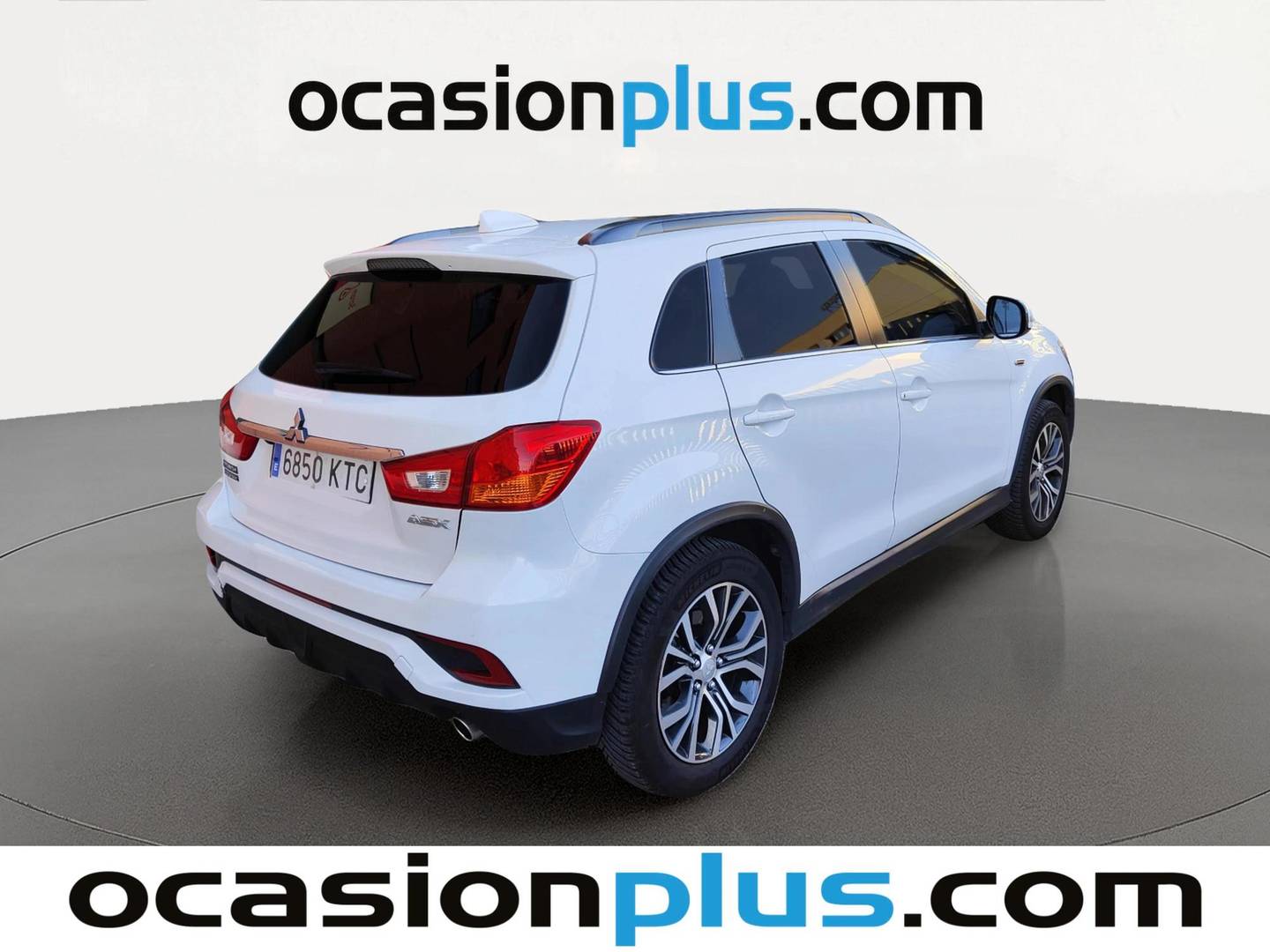 Foto trasera Mitsubishi ASX Mitsubishi ASX 160 MPI Kaiteki (117 CV) derecha