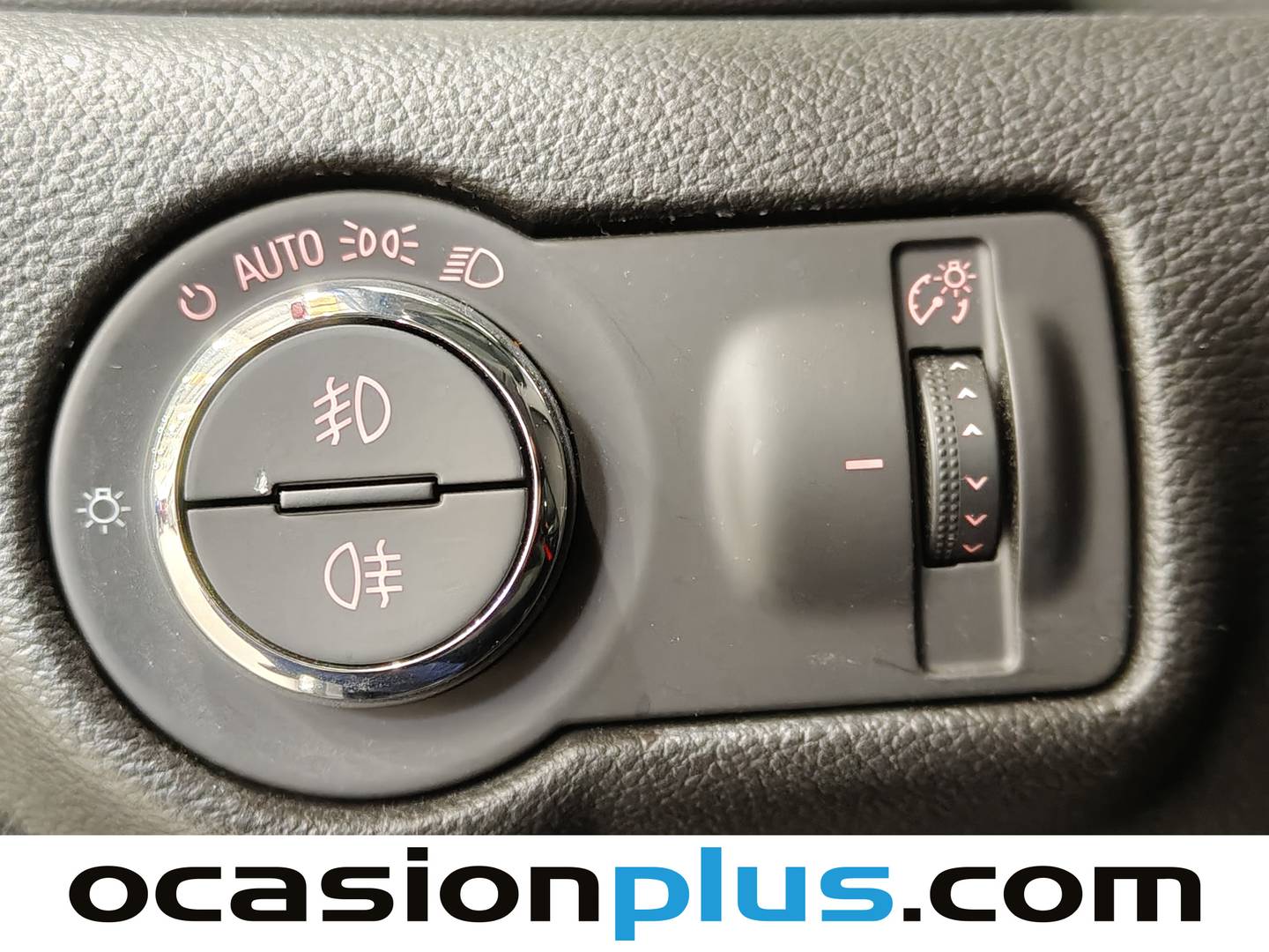 Acabados Opel Astra Opel Astra 1.6 CDTi S&S Excellence (136 CV)