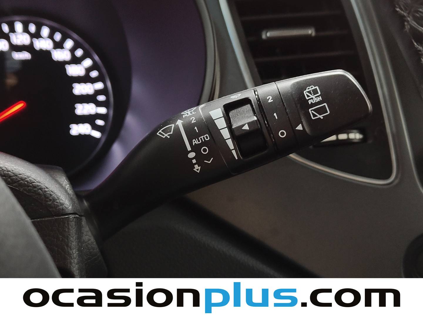 Acabados KIA Carens KIA Carens 1.6 GDi Concept (135 CV)
