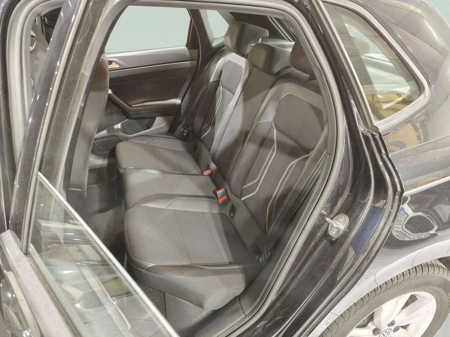 Foto Volkswagen Polo Volkswagen Polo Advance 1.0 TSI (95 CV)