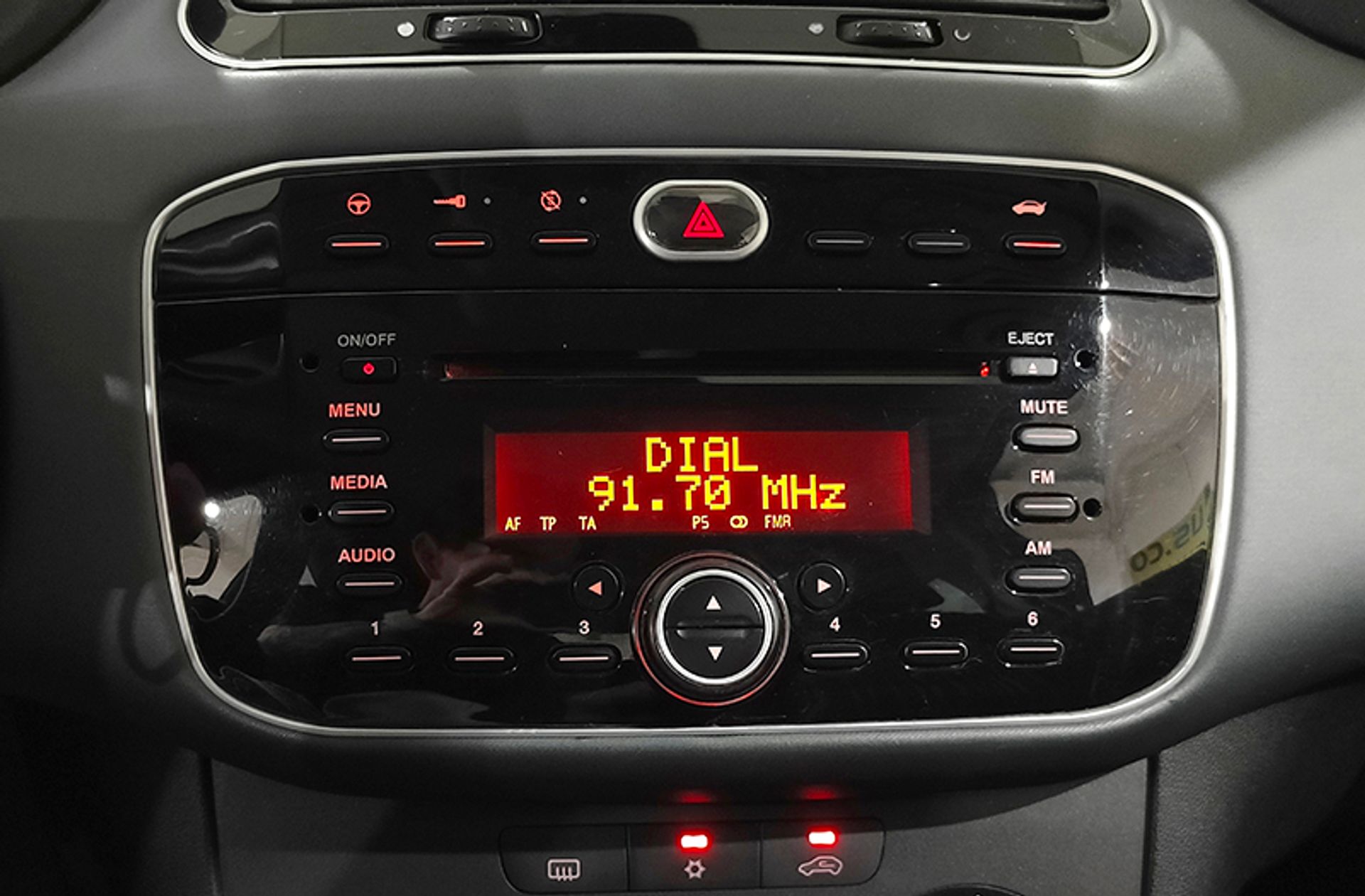 Fiat Punto Evo 1.3 MultiJet Active - foto 24