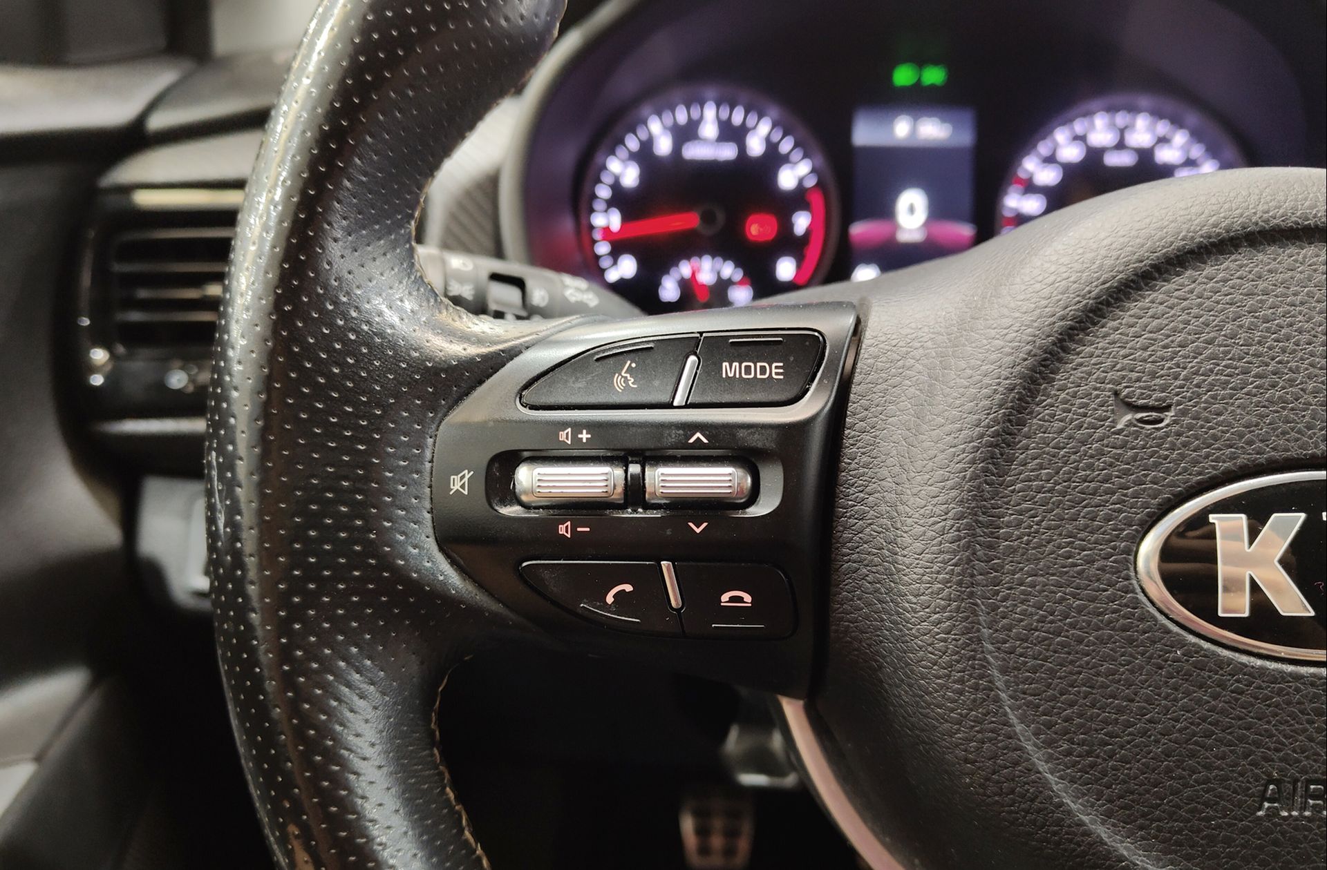 Kia Rio 1.2 DPi GT Line - foto 26