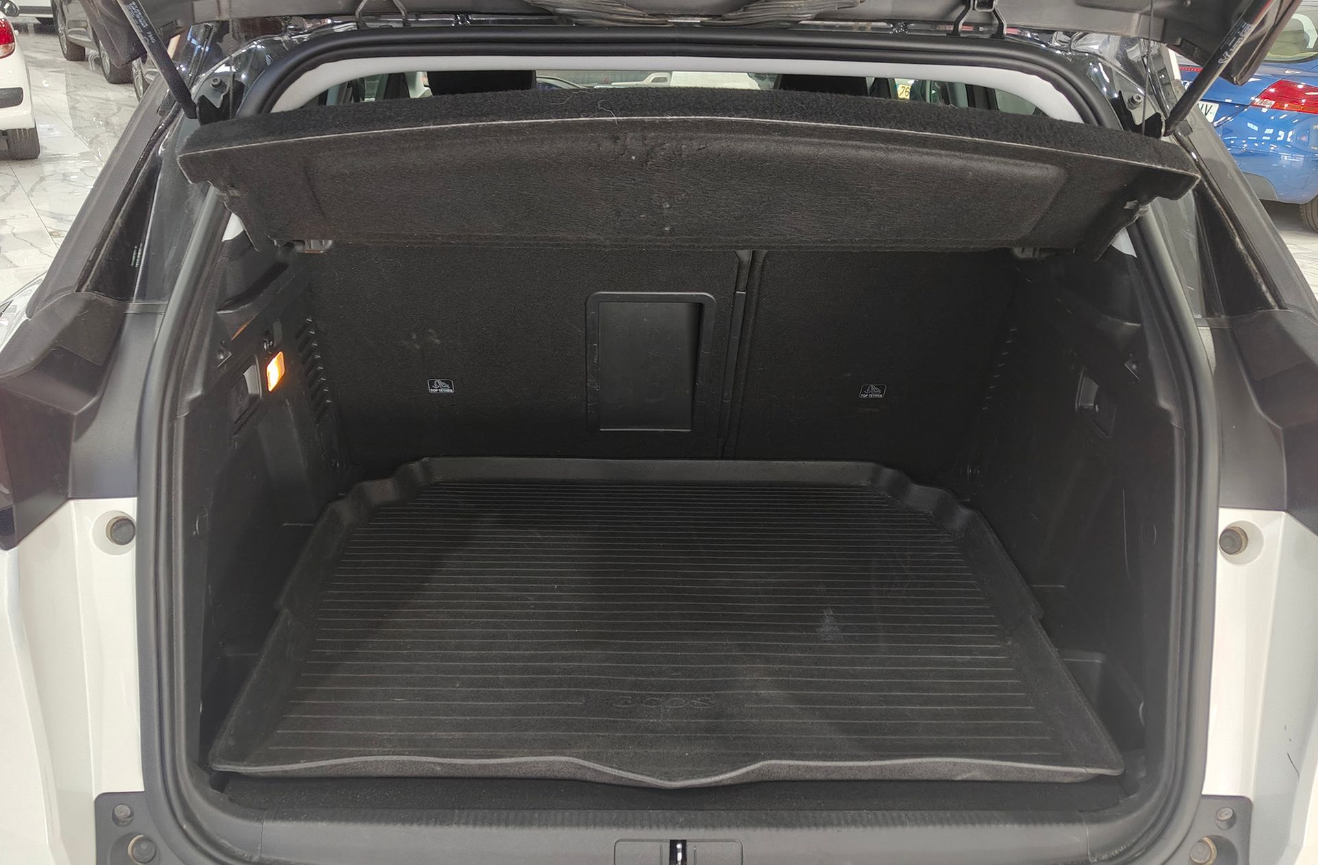 Peugeot 3008 PureTech 130 Allure - foto 15