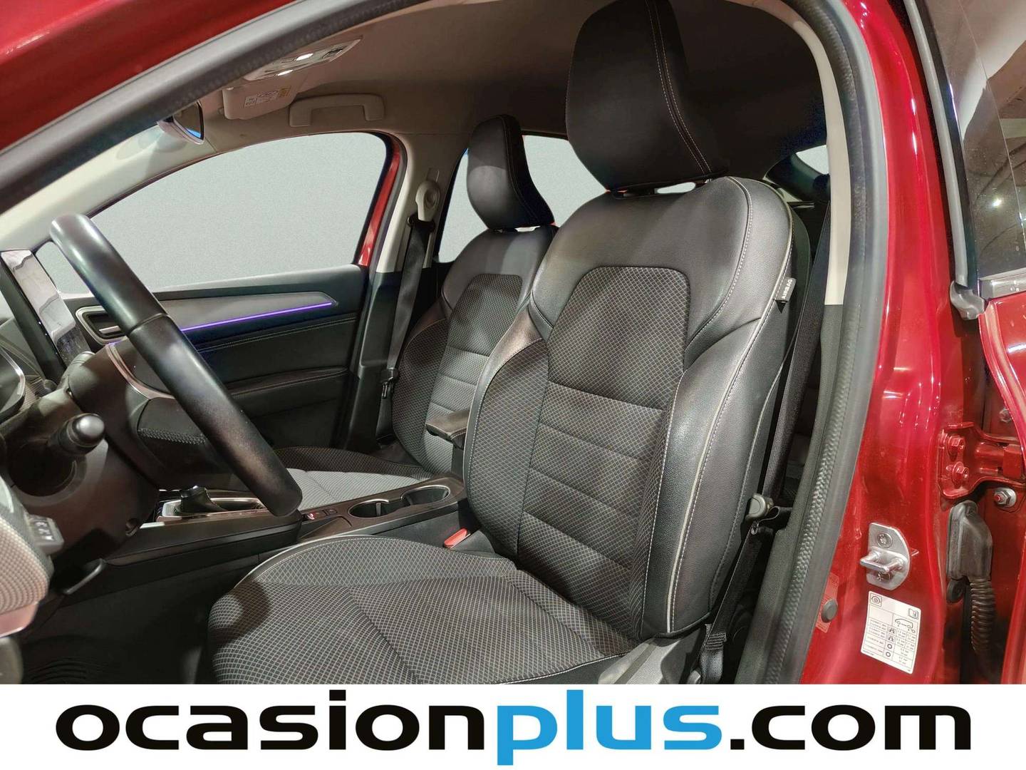 Foto asientos delanteros Renault Arkana Renault Arkana Zen E-Tech Híbrido (145 CV)