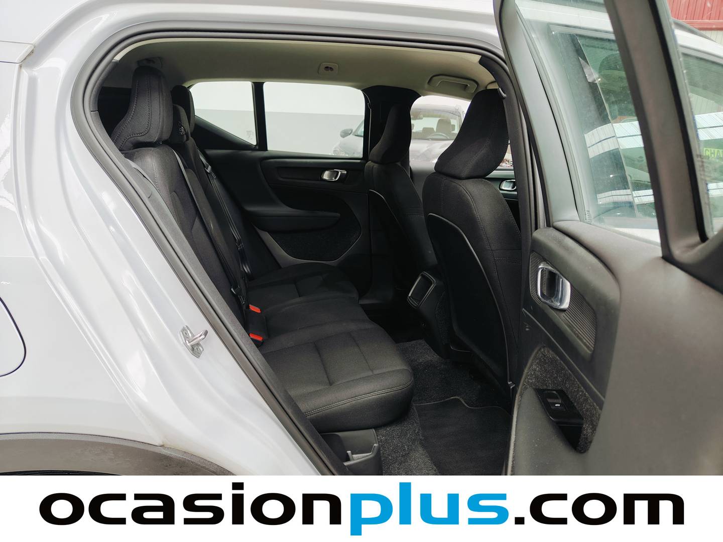 Volvo XC40 Volvo XC40 T2 Momentum Core (129 CV) gasolina