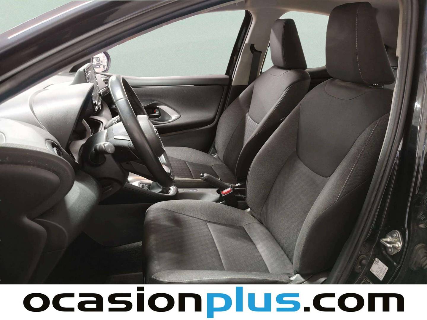 Foto asientos delanteros Toyota Yaris Toyota Yaris 1.5 S-Edition (125 CV)