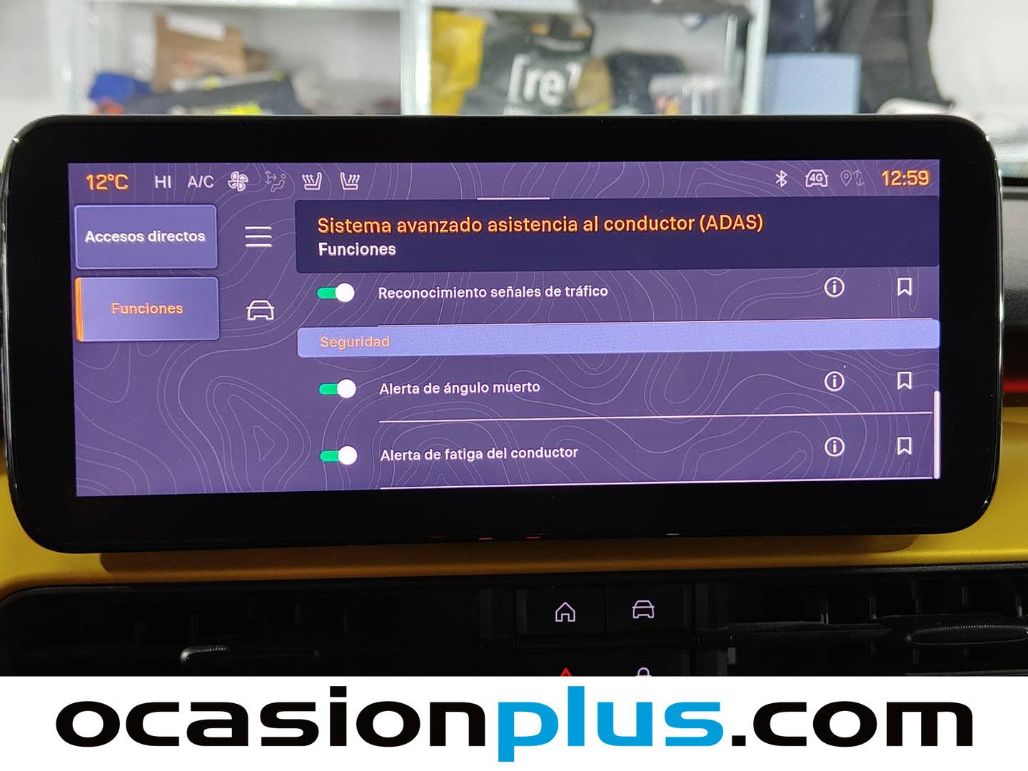 Foto Jeep Avenger Jeep Avenger 1.2 G Summit (100 CV)