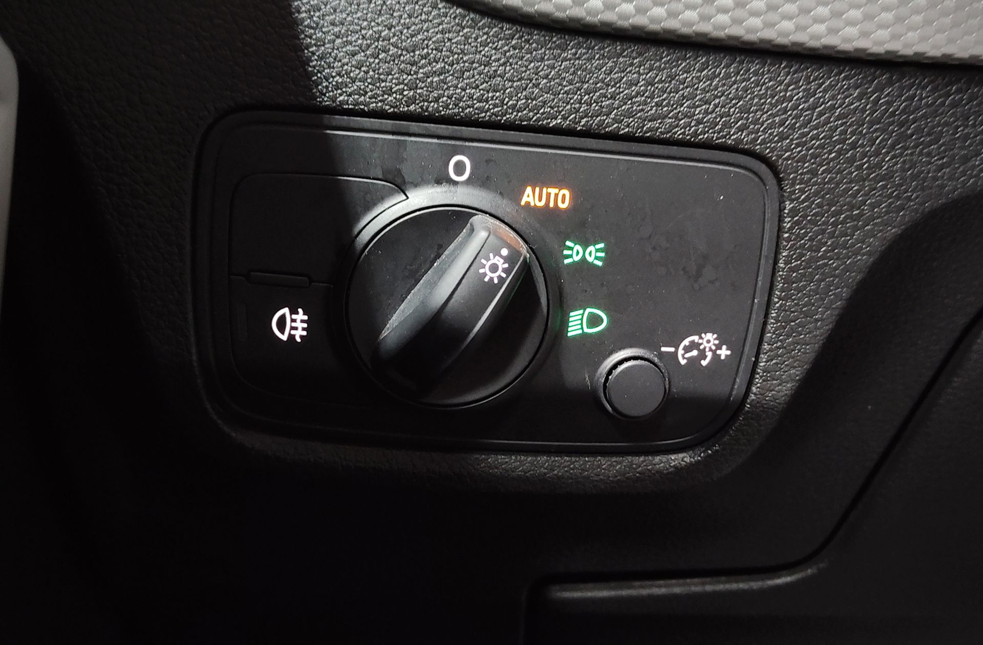 Audi Q2 Advanced 35 TFSI S tronic - foto 12