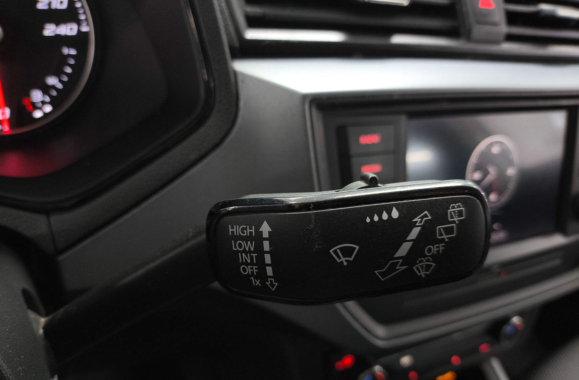 SEAT Arona 1.0 TSI Style Ecomotive - foto 25